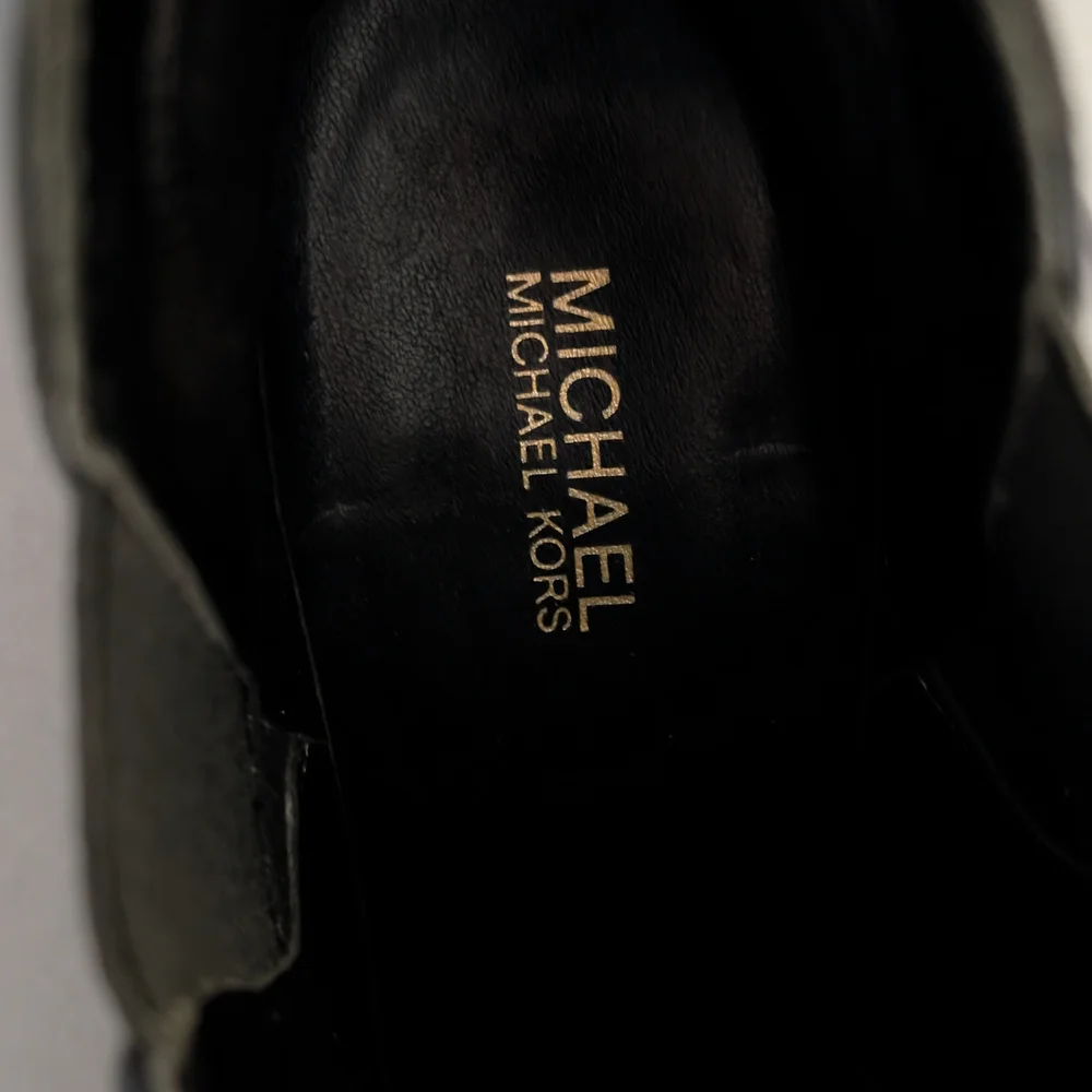 Michael Kors Classic Black Leather Block-Heel Ankle Boots Size 8 Monogram NEW
